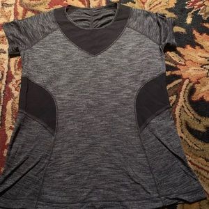 Lululemon workout top